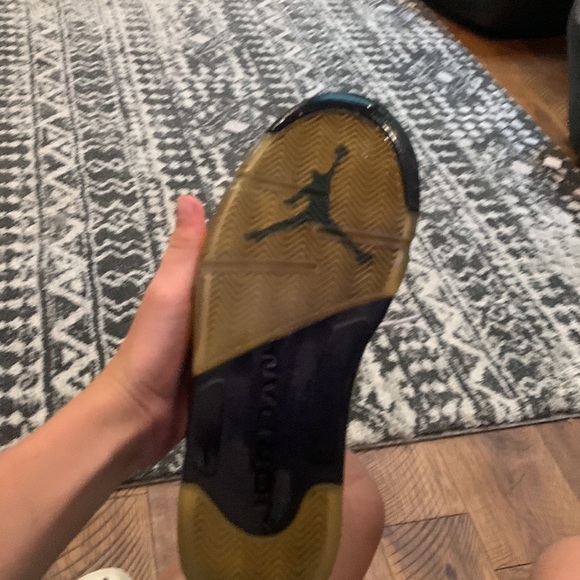 Jordan 5 and Jordan 6 - Picture 5 of 9